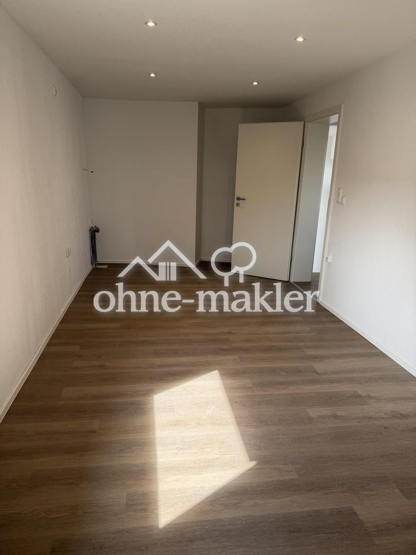 renoviertes Haus 4 Zimmer Küche Bad mit Hof und Garage Worms Abenheim - Photo 5