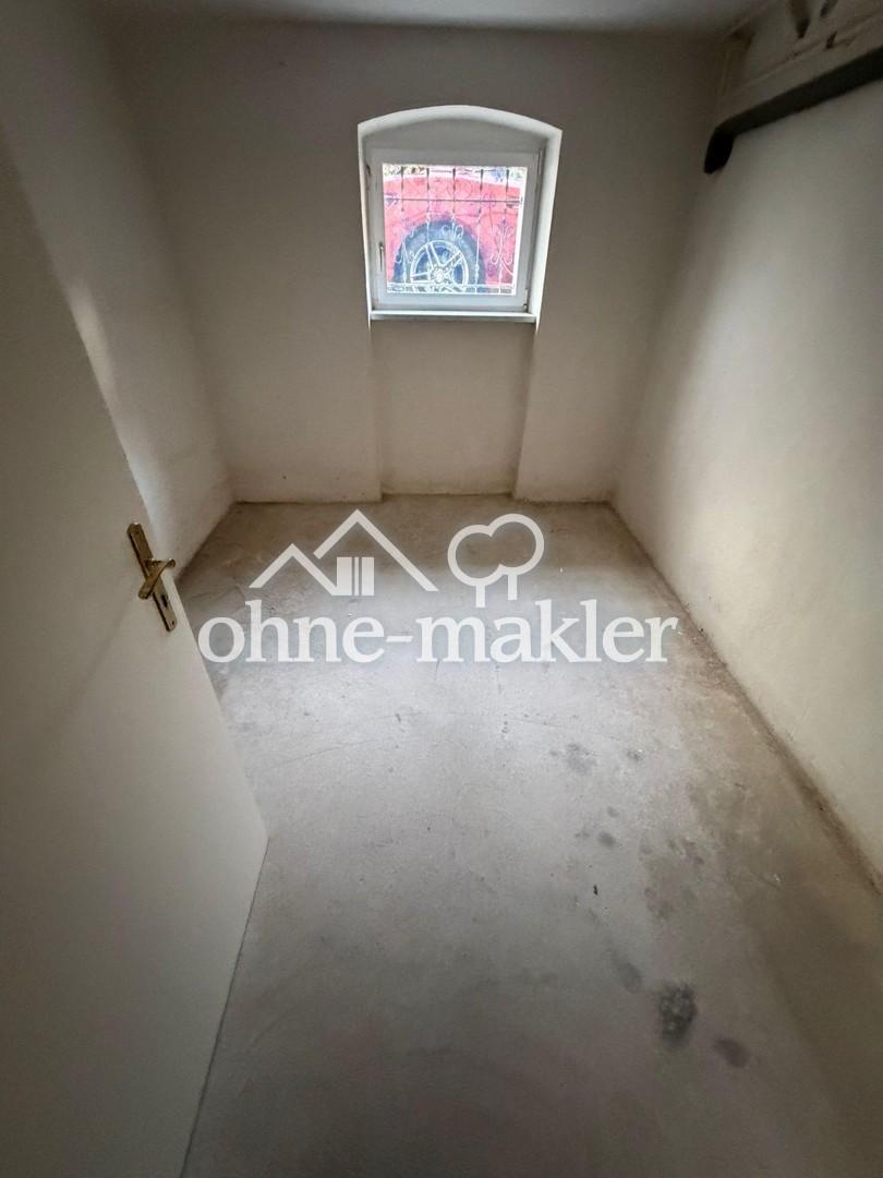 Schöne 3-Raum Dachgeschosswohnung mit zwei Keller und einem Stellplätzen im Herzen von Eberswalde - Foto 3