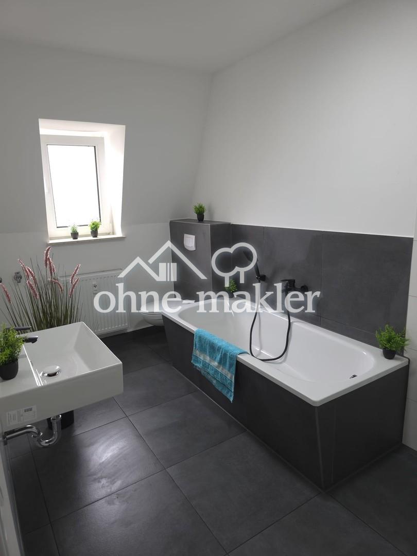 Großzügig, hell, hochwertig – sanierte 3-Raum-Wohnung im gepflegten Mehrfamilienhaus - Photo 2