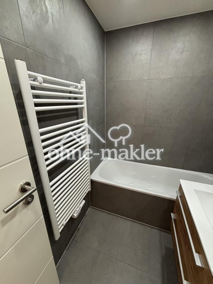 Attraktive 3-Zimmer-Wohnung mit Balkon – kernsaniert & bezugsbereit ab sofort - Photo 4