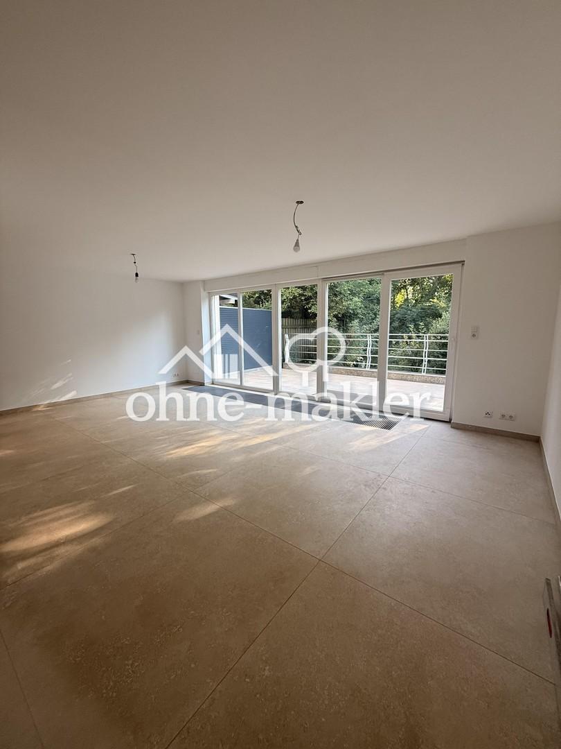 Luxus-Erstbezug nach Kernsanierung | 4 Zimmer | Endreihenhaus mit Wohnungscharakter - Photo 2