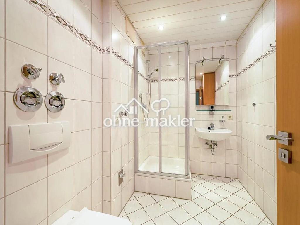 Renovierte 115m² Maisonette | Galerie, Balkon, 2 TG-Plätze | 3,5 Zi. - Foto 5