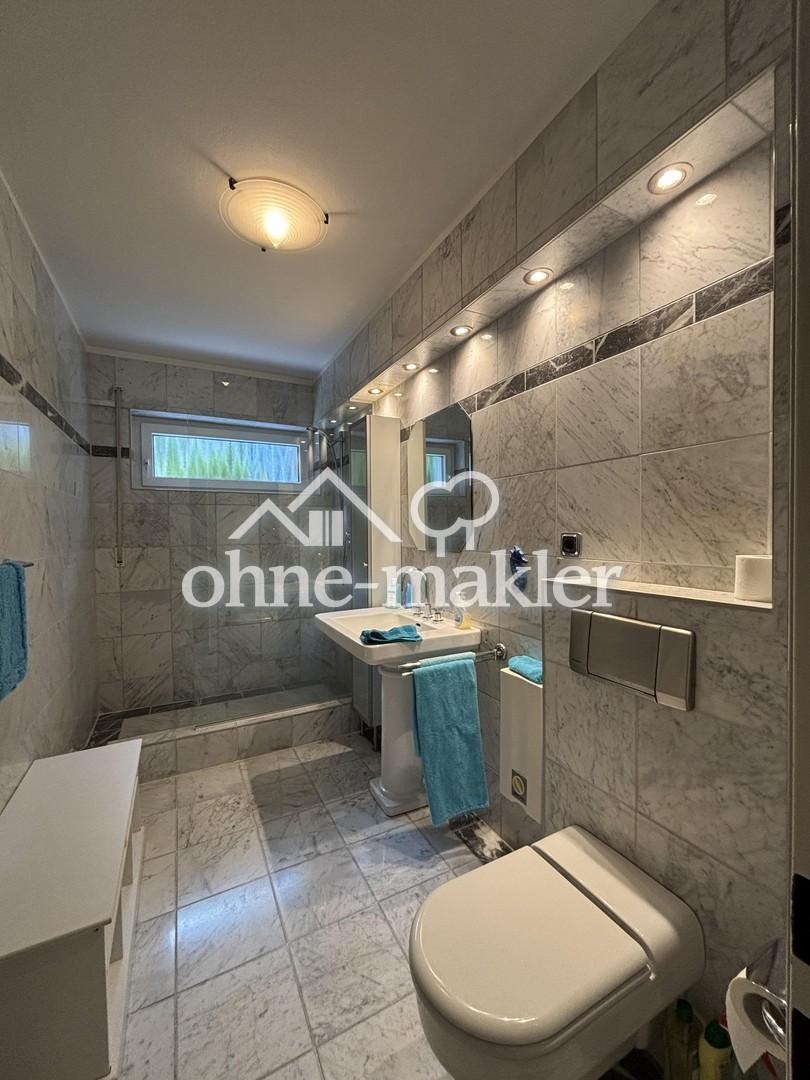 Exklusive 2,5‑Zimmer‑Wohnung mit großer Terrasse & Stellplatz - Foto 1
