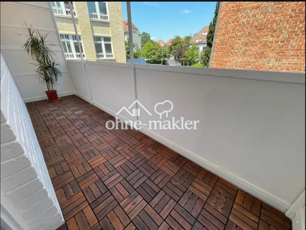 ++FRISCH SANIERT++HELLE 2 ZIMMER IM DENKMAL ++ SUPER LAGE, BALKON (Provisionsfrei) - Photo 3