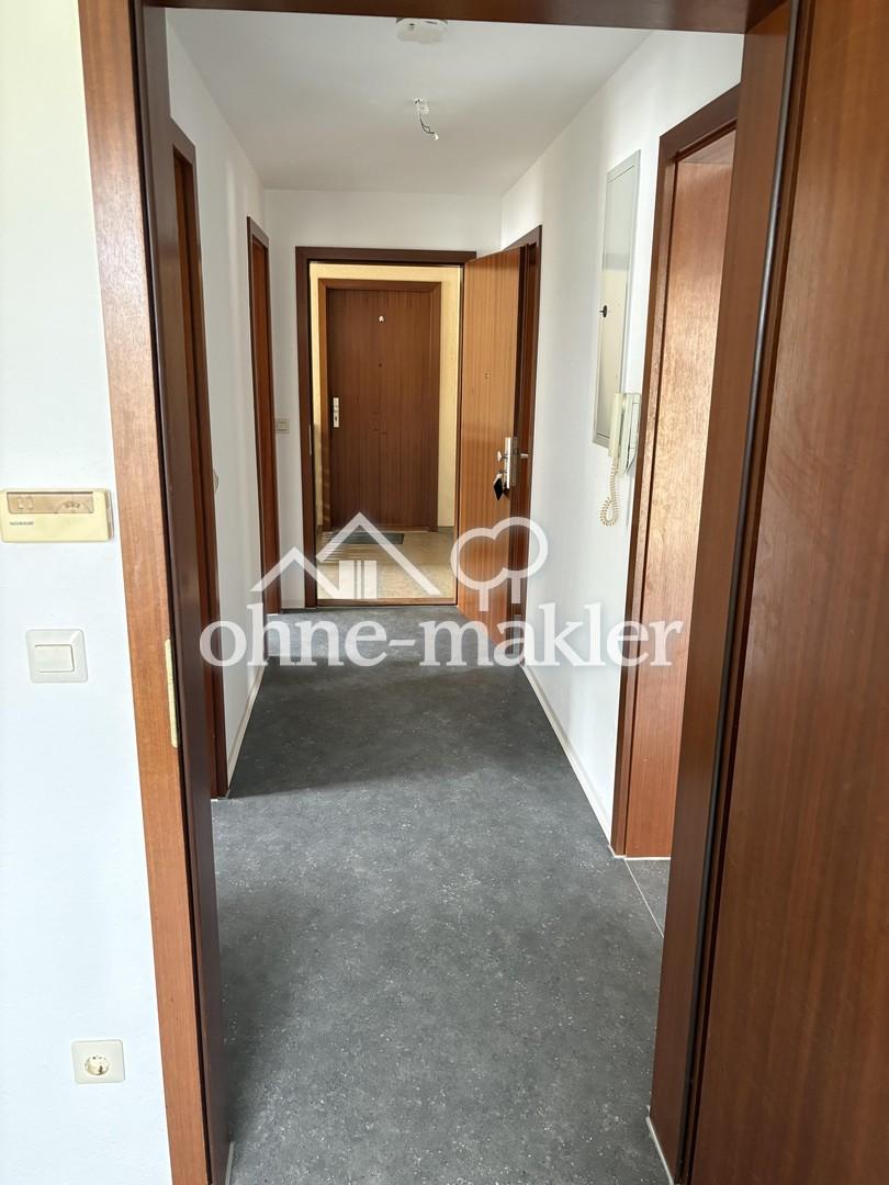 Schöne Lage! Helle 2,5-Zimmer-Wohnung mit Balkon + Garage - Foto 4
