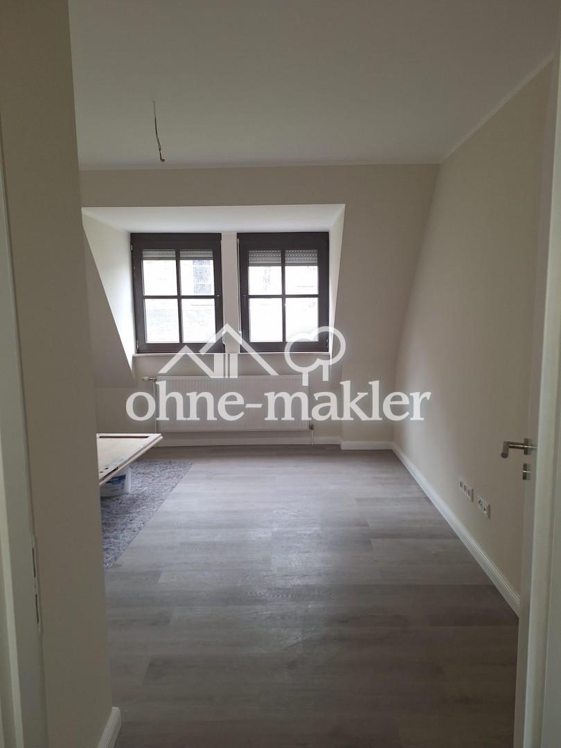 Erstbezug! Stilvolle 3-Zi Wohnung in Toplage von Rüdesheim mit Küche - Photo 1