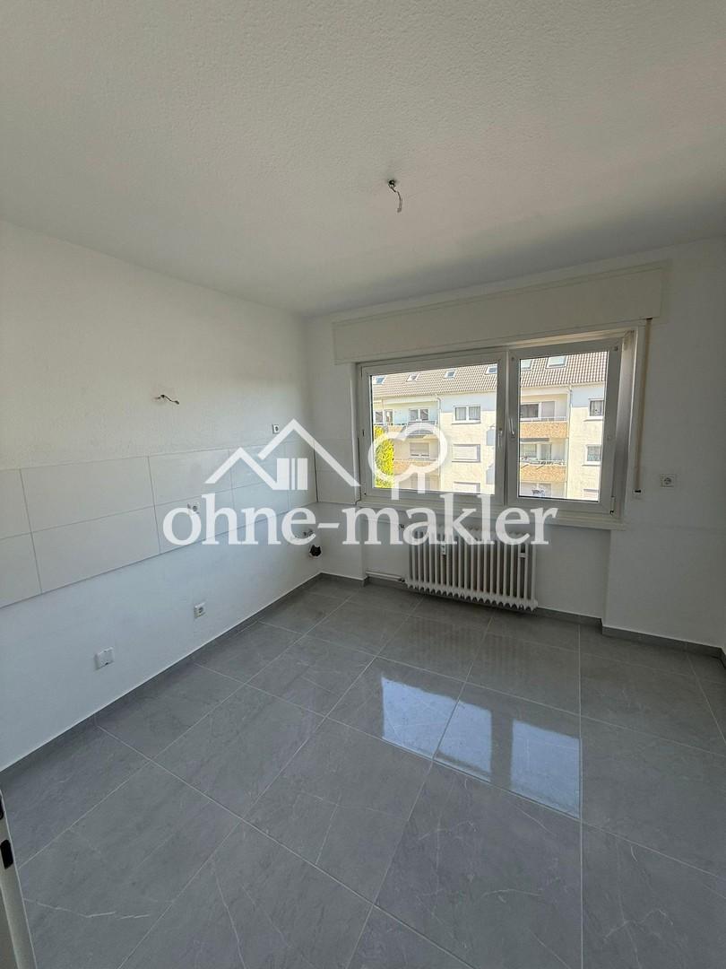Erstbezug nach Kernsanierung – Sonnendurchflutete 4-Zimmer-Wohnung mit Balkon in Eggenstein - Photo 1