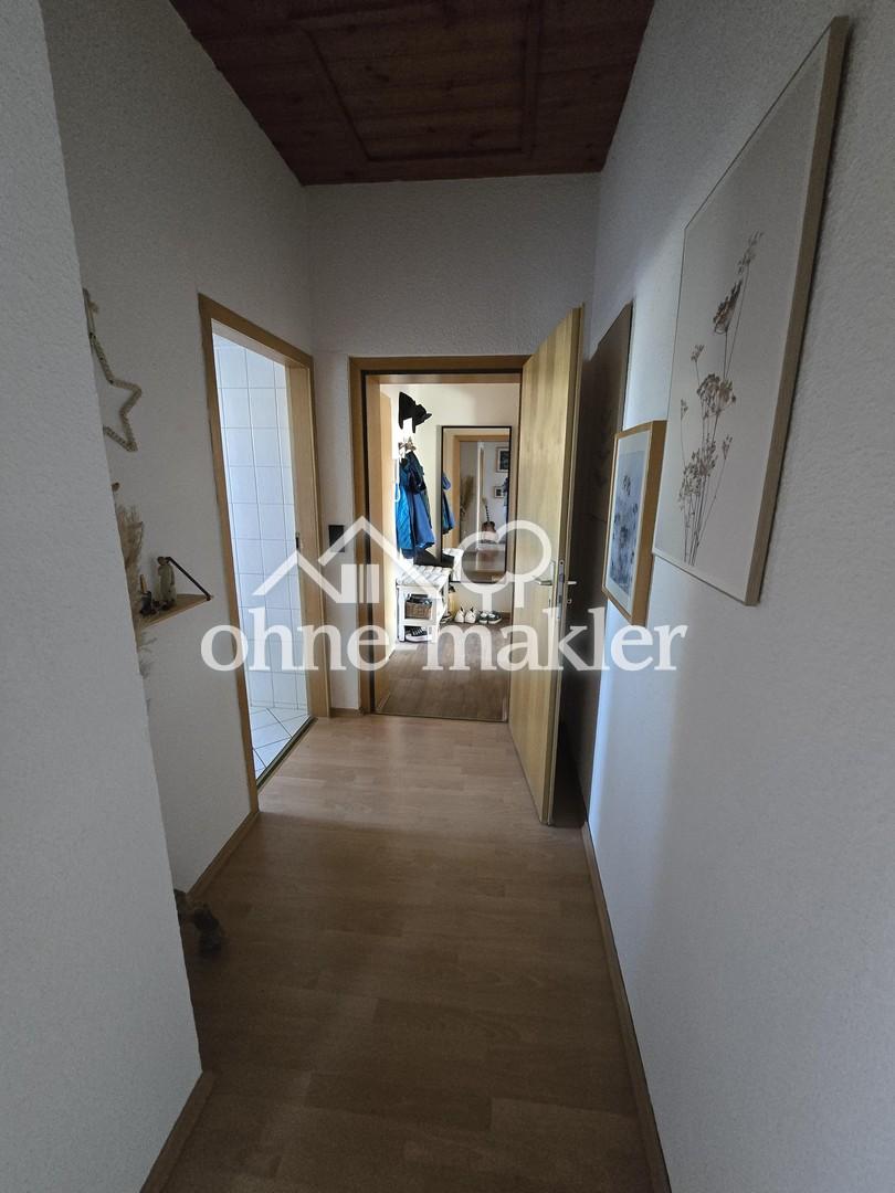 Schöne 3,5 Dachgeschosswohnung & Garten - zentrale Lage - Photo 1