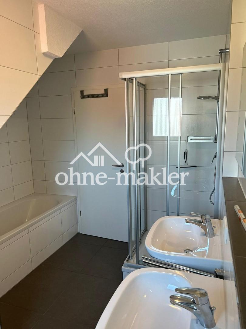 sonnige Wohnung mit 3,5 Zimmern und Balkon in Sindelfingen - Foto 4