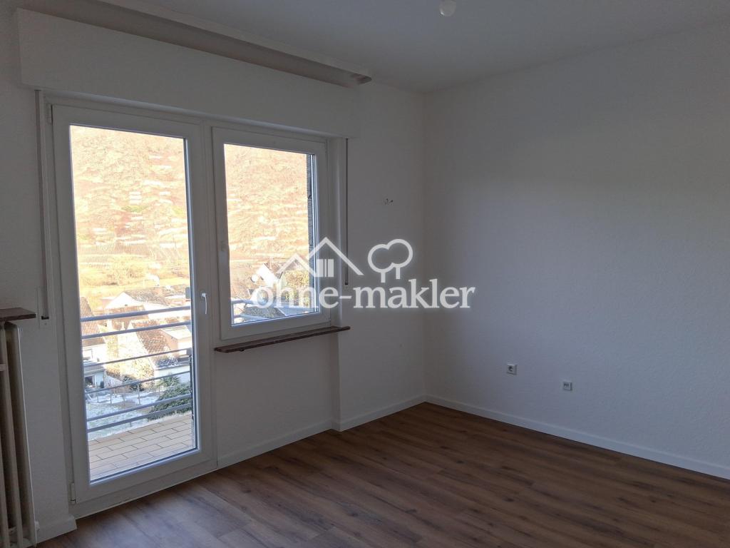 Lichtdurchflutete 4-ZKB, 107 m², mitten im Grünen und mit traumhaften Moselpanorama - Photo 5