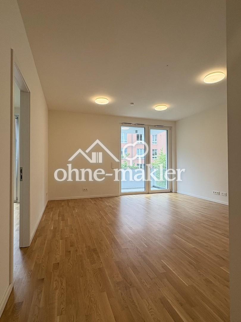 Moderne Neubauwohnung mit EBK, Aufzug und Abstellraum! - Photo 1