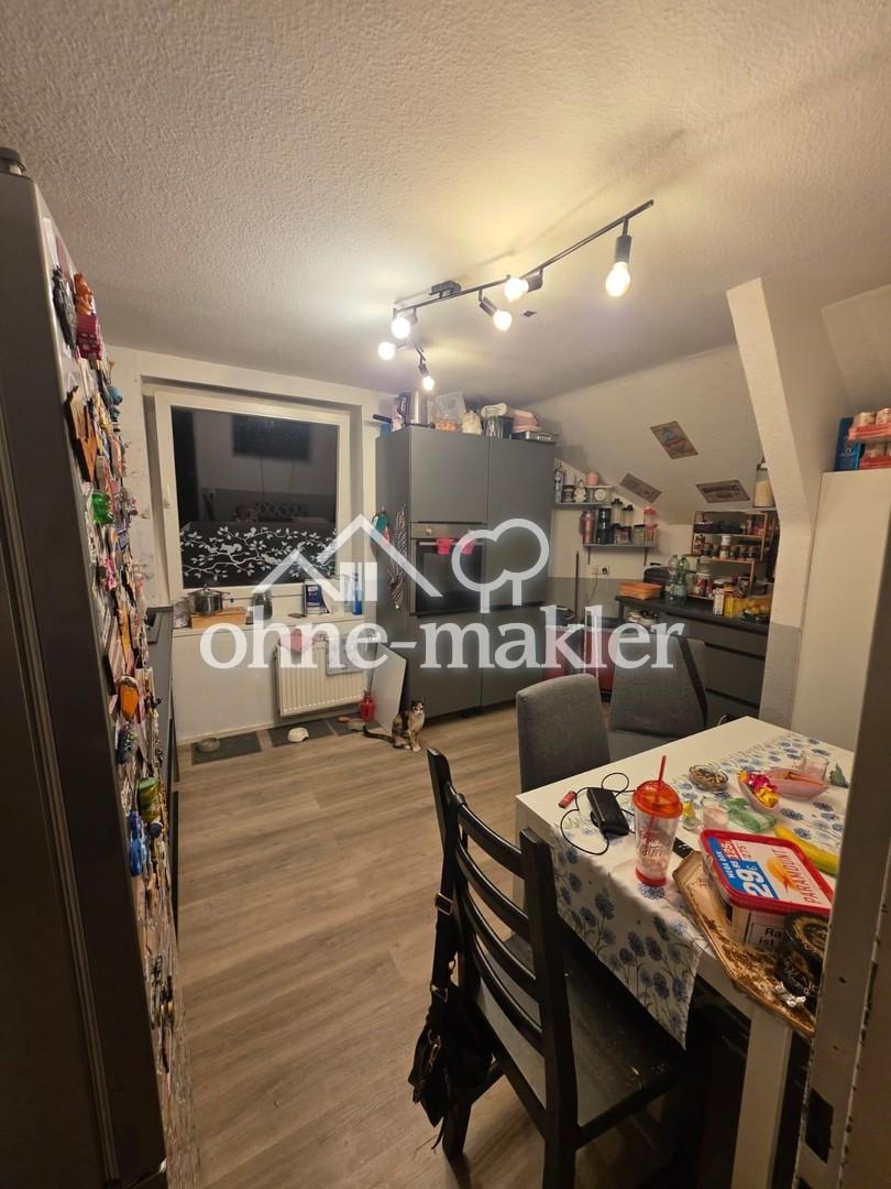 Großzügig geschnittene 4-Zimmer-Wohnung im Herzen KR-Cracaus zu vermieten - Photo 2
