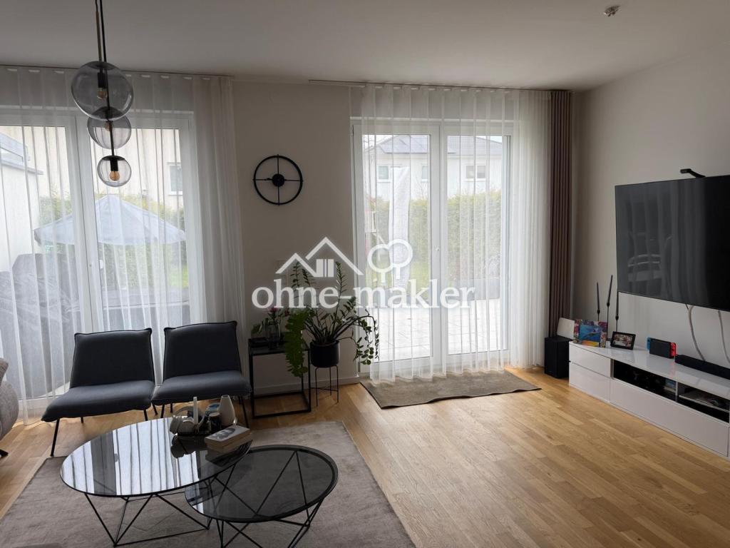 Modernes Haus mit Kamin, Garten und hochwertiger EBK, 3 Etagen - Photo 1