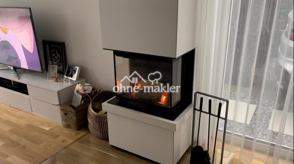 Modernes Haus mit Kamin, Garten und hochwertiger EBK, 3 Etagen - Photo 4