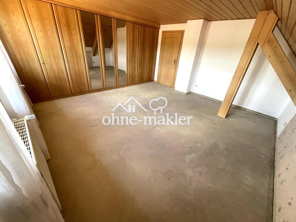 4,5-Zimmer-Maisonette-Gartenwohnung, frisch renoviert - EBK/Bad NEU!! - Photo 1