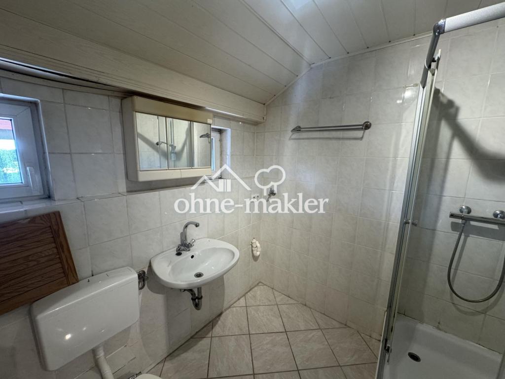 Steinburg Eichede - Helle ruhige 2 Zimmer Maisonette Wohnung + Garage ab sofort zu vermieten - Photo 3