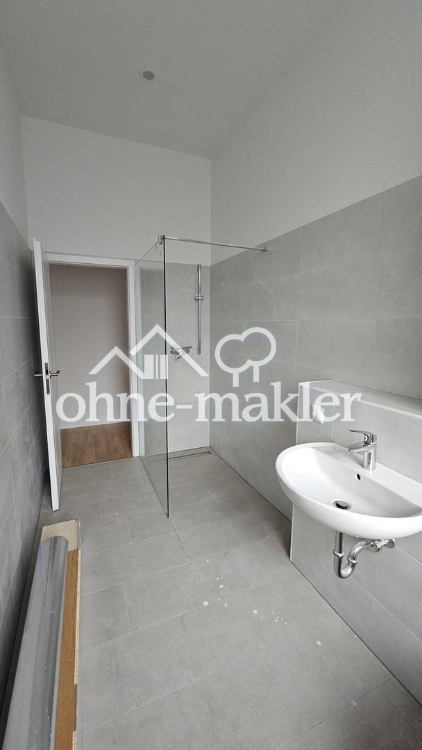 Moderne, ruhige, zentrale, kleine 3-Zimmer Wohnung in Magdeburg-Stadtfeld Ost - Photo 4
