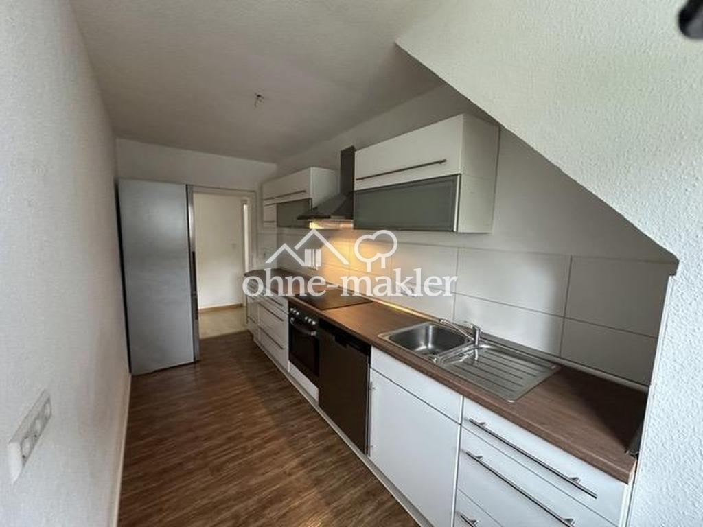 Großzügige Dachgeschosswohnung in Grafschaft - Photo 2