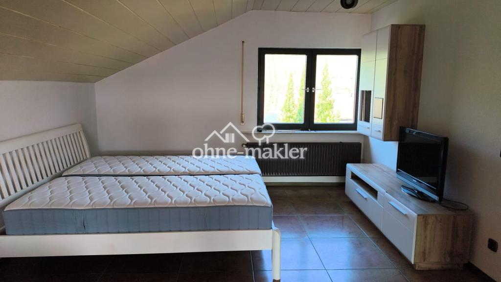 300 | möbliertes Dachstudio in ruhiger Lage in Helfenberg - mit großem Balkon - Photo 2