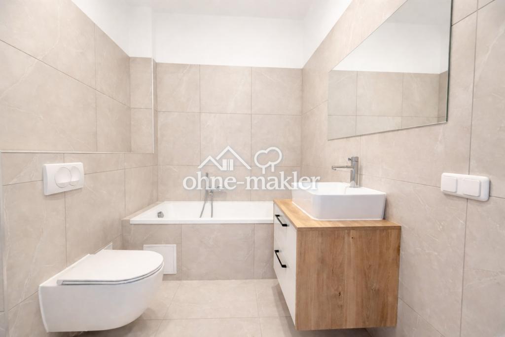 Erstbezug nach Renovierung! 2 Zimmer Wohnung mit moderner EBK im beliebten Stadtfeld-Ost - Foto 1