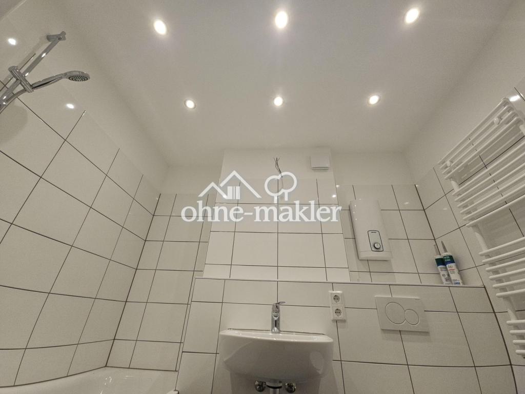 Appartement neu zentral günstig zur Uni und Innenstadt mit kleinem Balkon - Photo 4