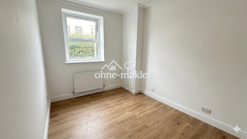 Erstbezug mit Fußbodenheizung // Altbau trifft Neubau // Begehrte Lage - Photo 2