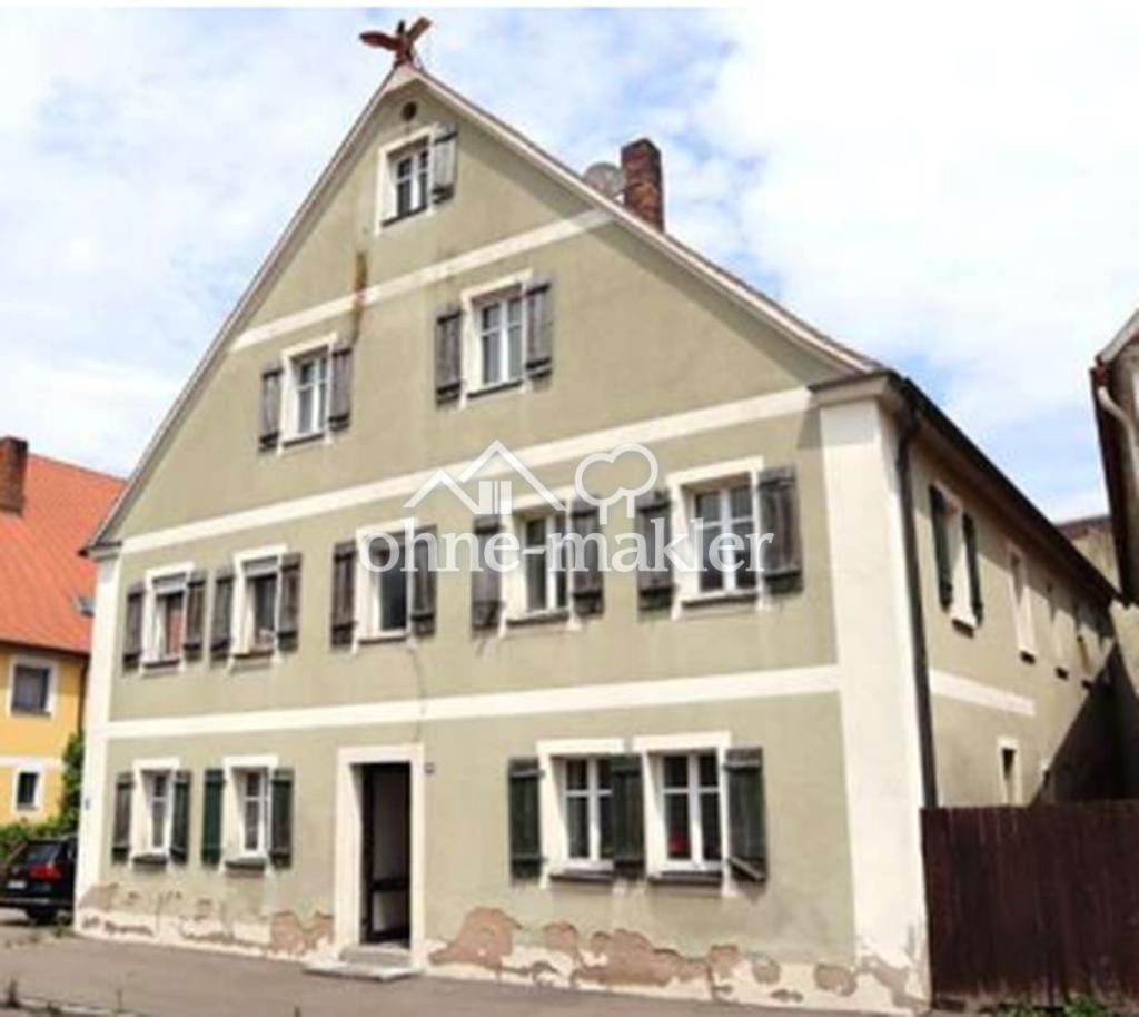 Zuhause mit Geschichte: 1.OG 4 Zimmerwohnung für Familie oder Wohngemeinschaft - Foto 1