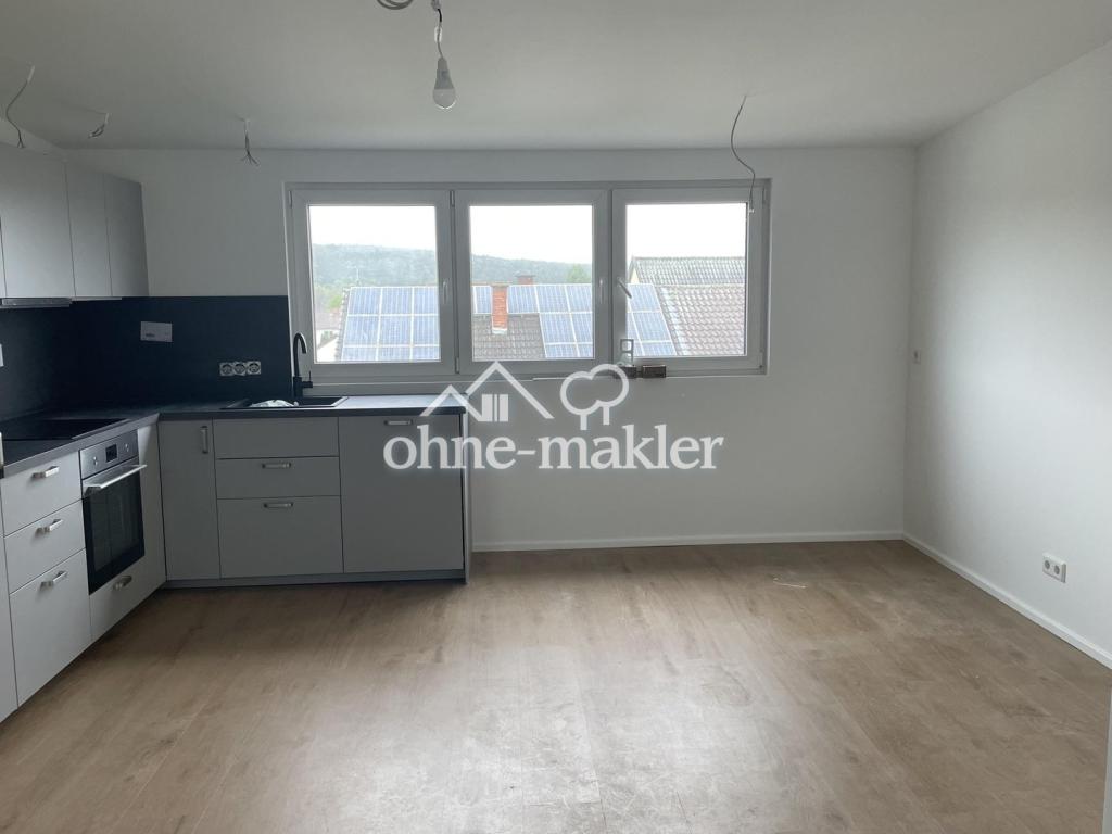 neue 2-Zimmer-Dachgeschosswohnung mit moderner Einbauküche - Foto 1