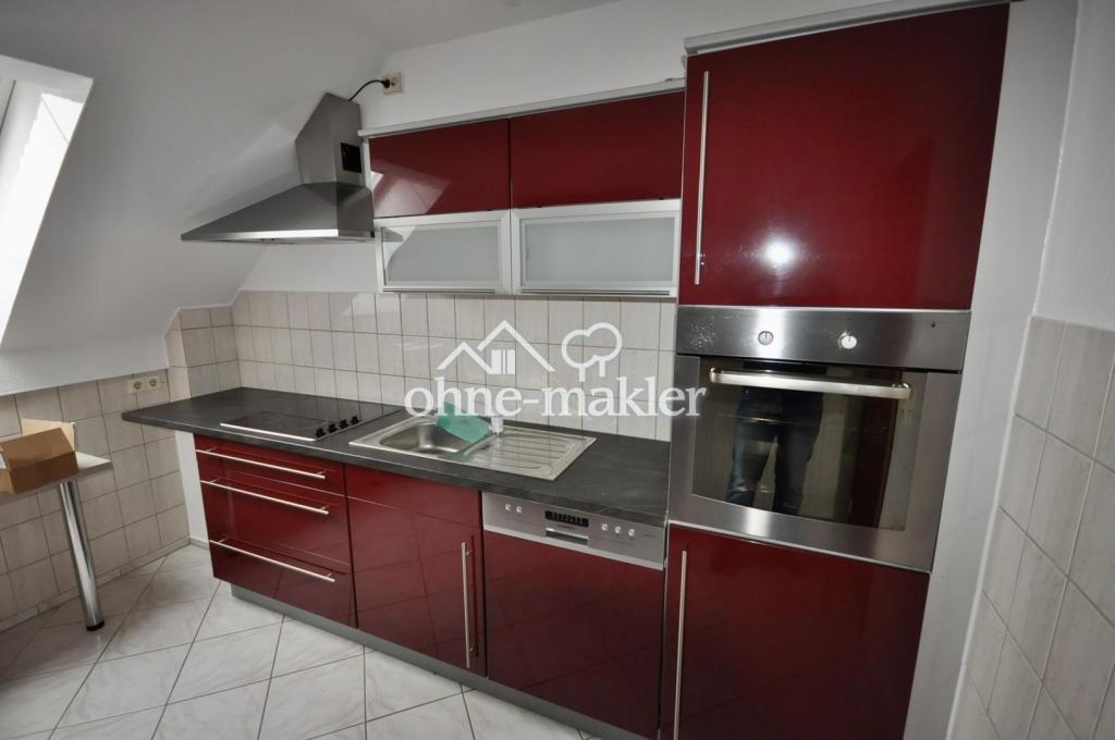 Helle 3-Raum-DG-Wohnung mit Balkon & Einbauküche – ruhig & grün gelegen in Wilkau-Haßlau - Photo 3