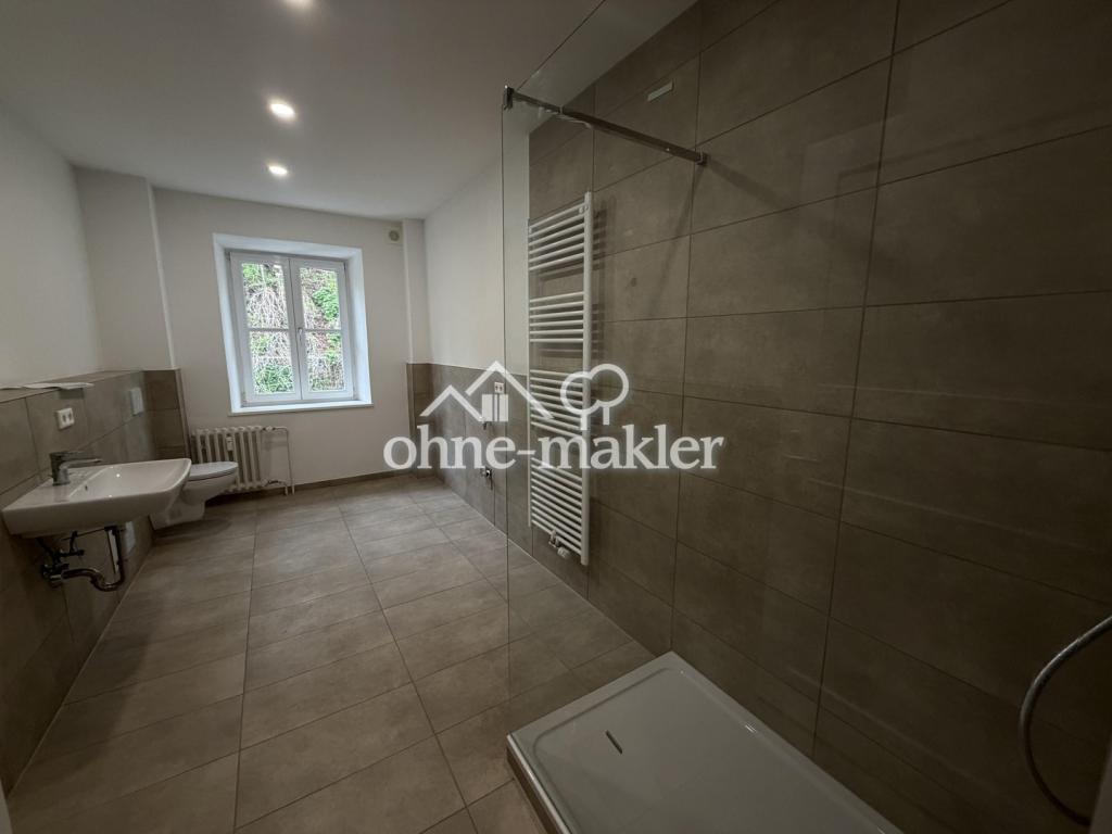 Neuwertige 4-Zimmer Wohnung im Herzen von Burgau - Photo 2