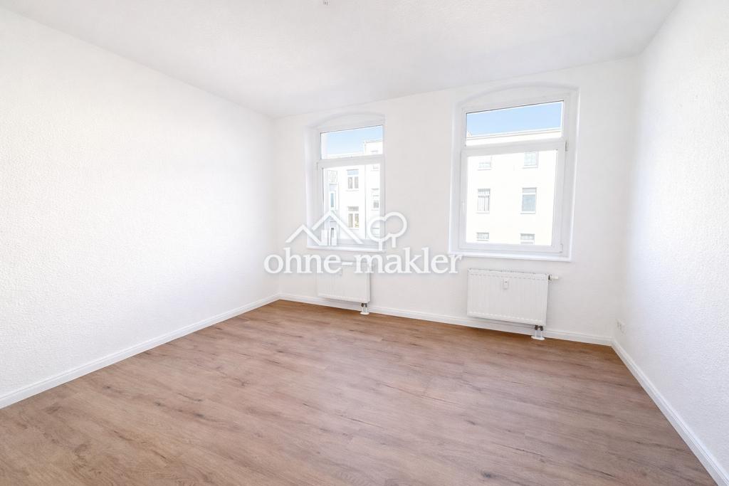 Erstbezug nach Renovierung! 4 Zimmer Wohnung mit moderner EBK im beliebten Stadtfeld-Ost - Foto 4