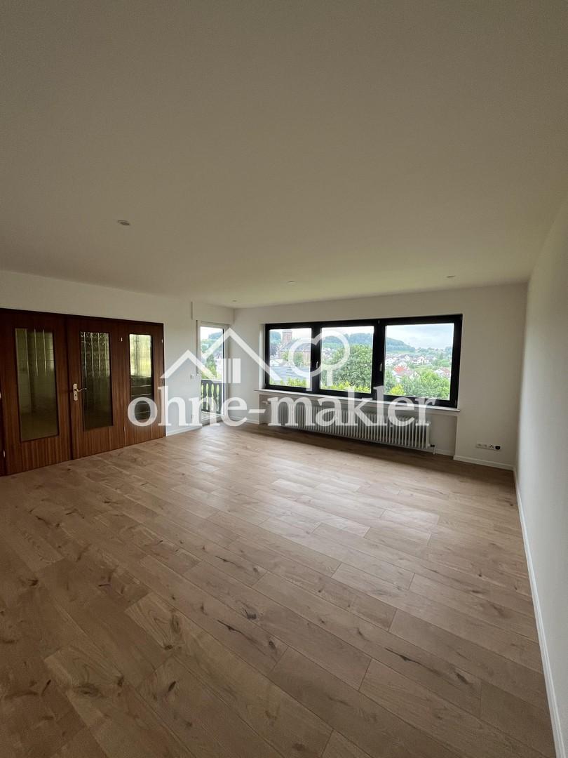 Großzügige, renovierte 4,5-Zimmer EG-Wohnung (119 qm) in 56412 Nentershausen - sofort verfügbar - Foto 1