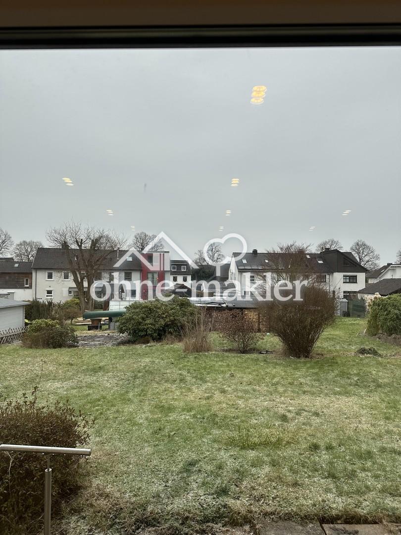 Modernes Wohnen im Erstbezug – Balkon mit Blick ins Grüne inklusive - Foto 3