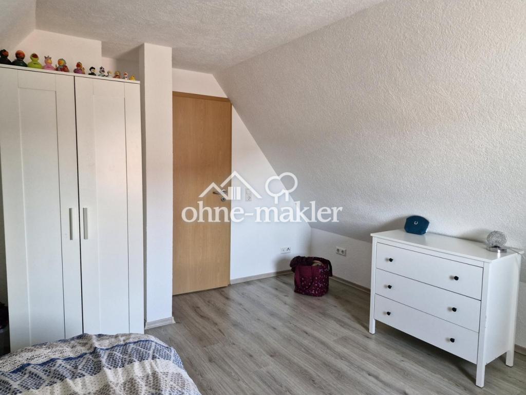 2,5 Zi. DG-Wohnung (auch als WG geeignet) - Photo 4
