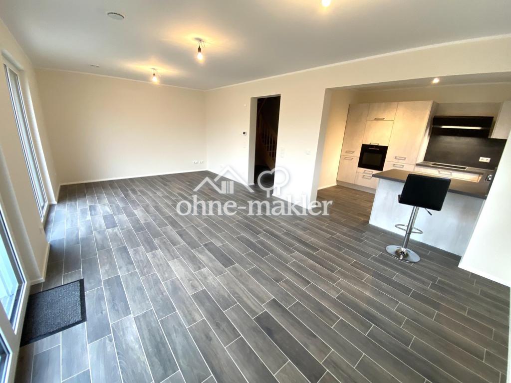 Exklusive Doppelhaushälfte mit Einbauküche (Passivhaus) - Photo 1