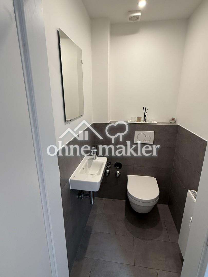 2,5 Zimmer - Exklusiv Kernsarniert - höchster Ausstattungsstandard mit Balkon - Teilmöbiliert - Foto 3