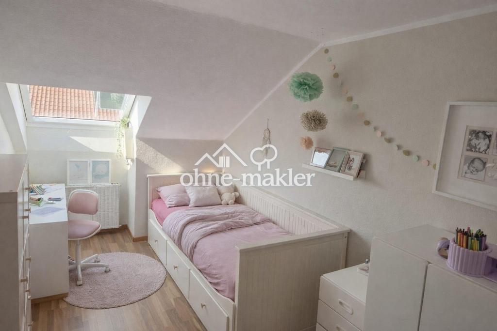 Lichtdurchflutete charmante 4-Zimmer-Wohnung in Vorsfelde-Süd - Photo 2