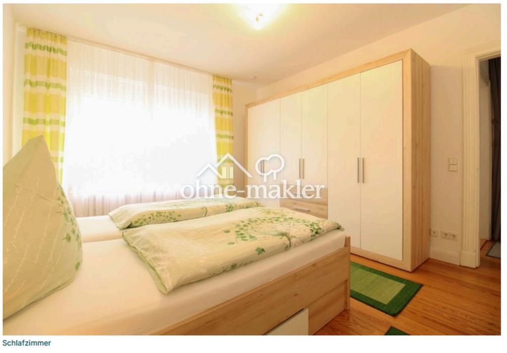 Charmante 3-Zimmer Altbauwohnung mit Balkon und Kamin in zentraler Lage - Photo 3
