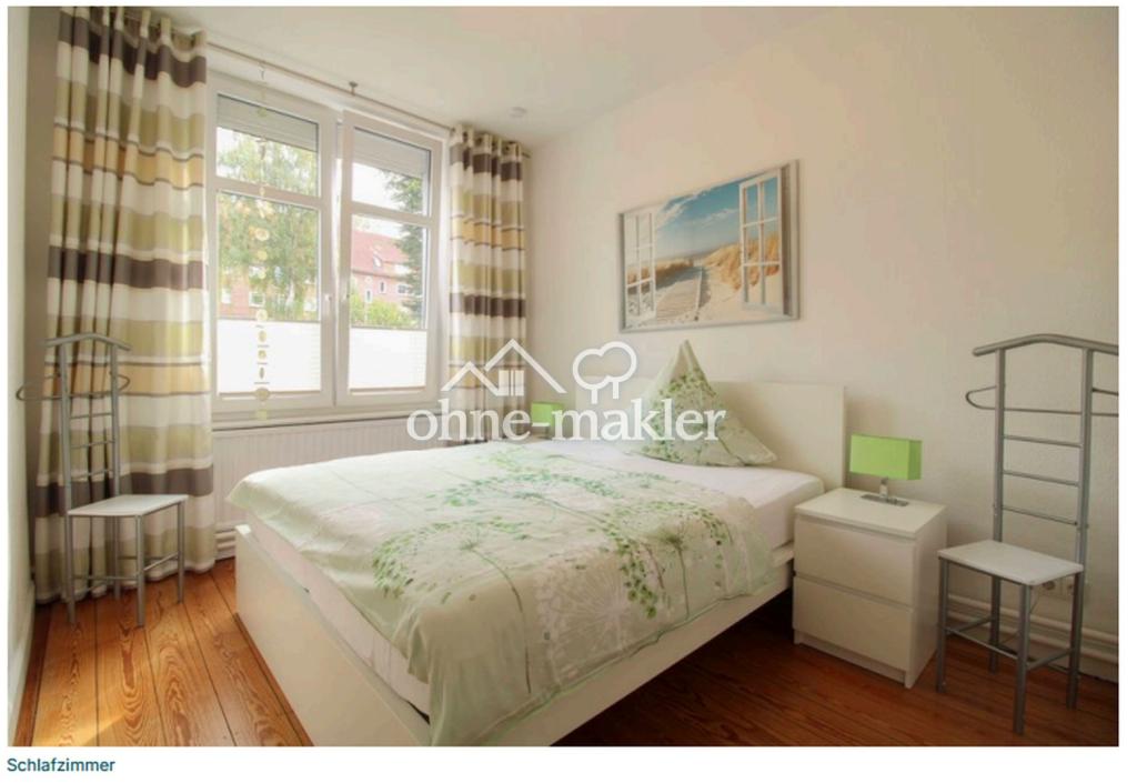 Charmante 3-Zimmer Altbauwohnung mit Balkon und Kamin in zentraler Lage - Photo 2