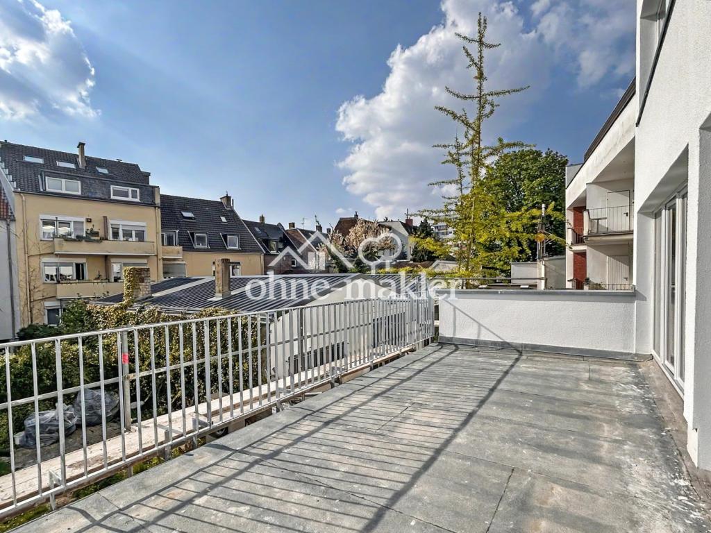 Erstbezug nach Sanierung: Großzügige Terrassenwohnung in gut angebundener Lage von Weidenpesch! - Photo 3