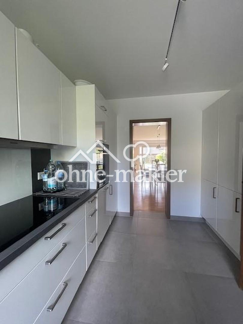 Ratingen Stadtrandlage! Einfamilienhaus - 6 Zimmer, Kamin, großer Garten und Doppelgarage - Foto 3