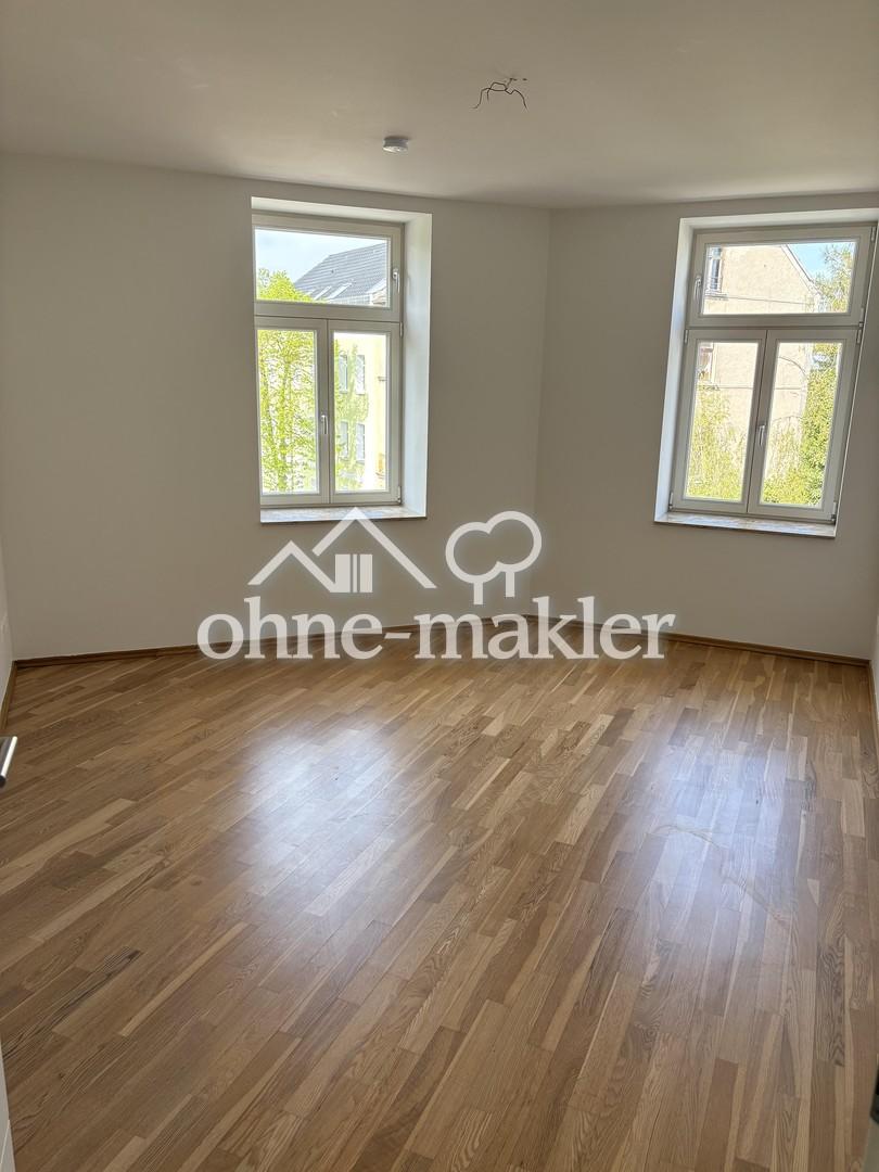 Helle, modernisierte 2-Zimmer-Wohnung mit Loggia und Einbauküche - Foto 2