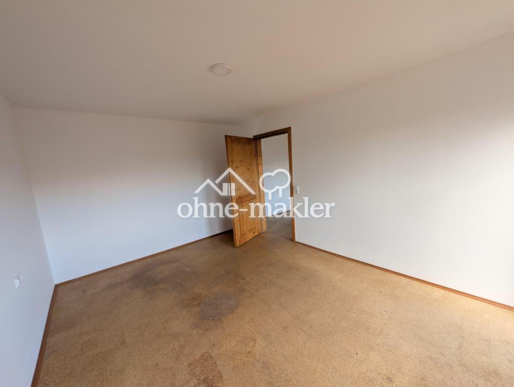 Vermietung 2 Zimmer Wohnung mit Südbalkon - Photo 4