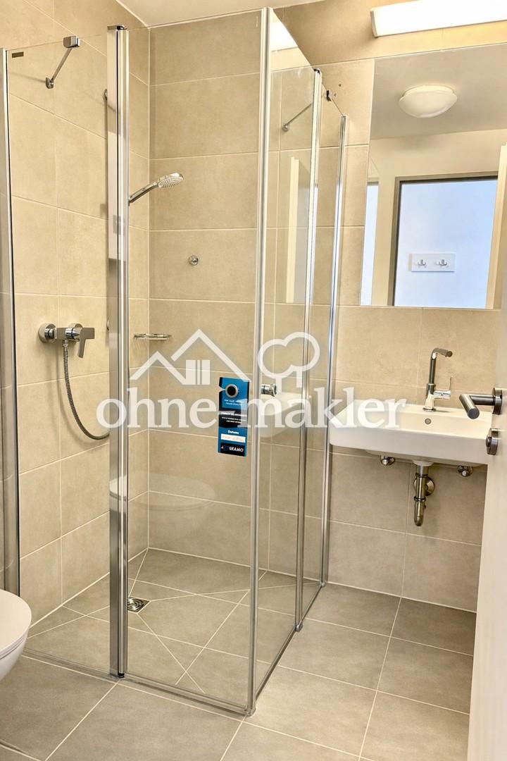 Helle, neu möblierte 1-Zi Wohnung S-Bahn fussläufig, 14min zum Ostbahnhof incl. Küche, Bad, Internet - Photo 4