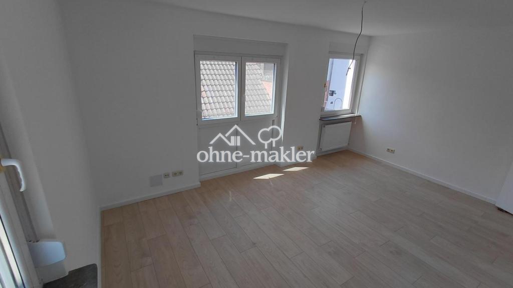 BAD BRÜCKENAU-MITTE-2 ZKBB-2.OG-GUTE+RUHIGE LAGE-ERSTBEZUG NACH SANIERUNG-NÄHE LUDWIGSTRASSE - Foto 1