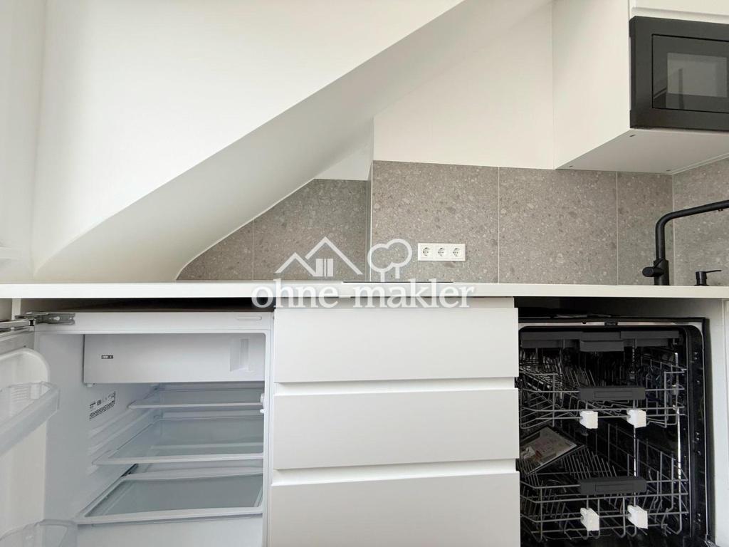 Erstbezug! Sanierte 2-Zimmer DG Wohnung mit Balkon und Einbauküche im Viertel - Foto 2