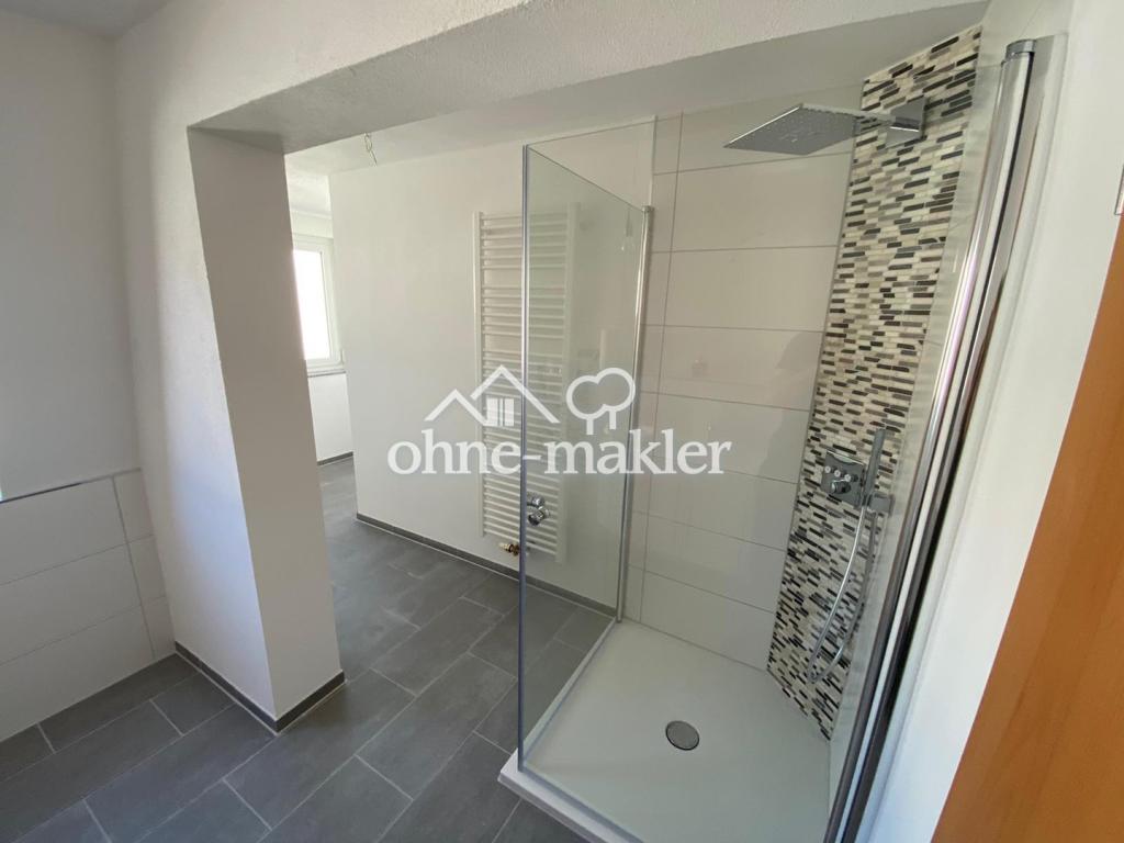 Helle 4-Zimmer Wohnung mit zwei Balkone - Foto 5