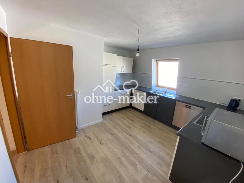 Helle 4-Zimmer Wohnung mit zwei Balkone - Foto 3