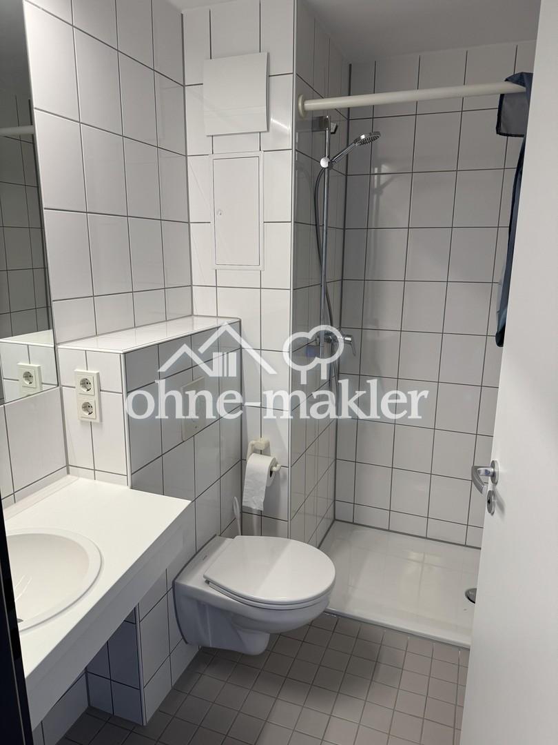 WG Zimmer möbliert mit Balkon in TOP Lage - Foto 3