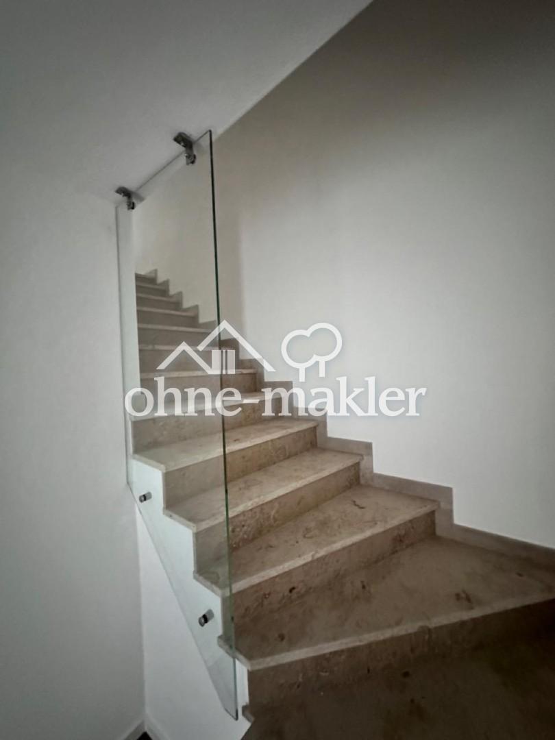 - PROVISIONSFREI - tolle Maisonette Wohnung (Fussbodenhzg, Lüftung, Glasfaser...) - Photo 5